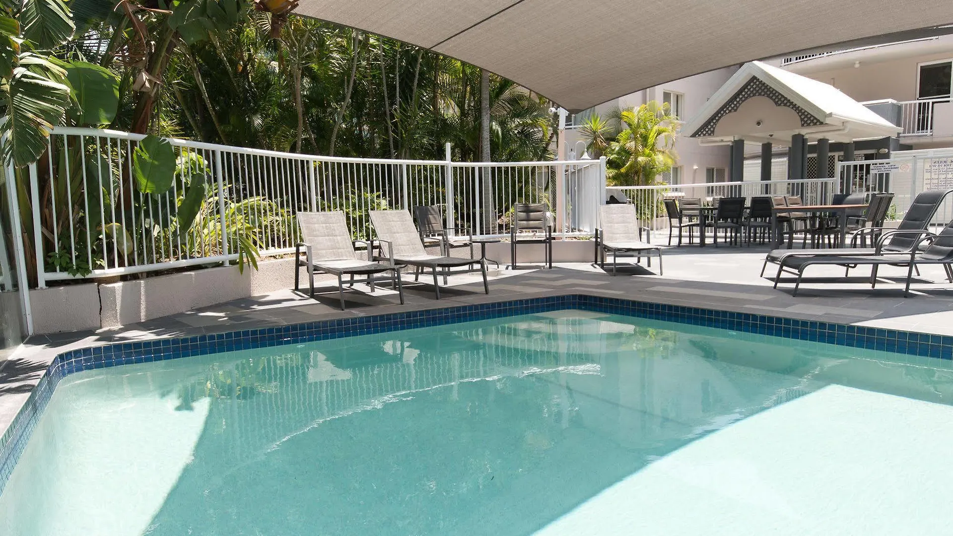 Costa D'Ora Holiday Apartments Gold Coast Australia
