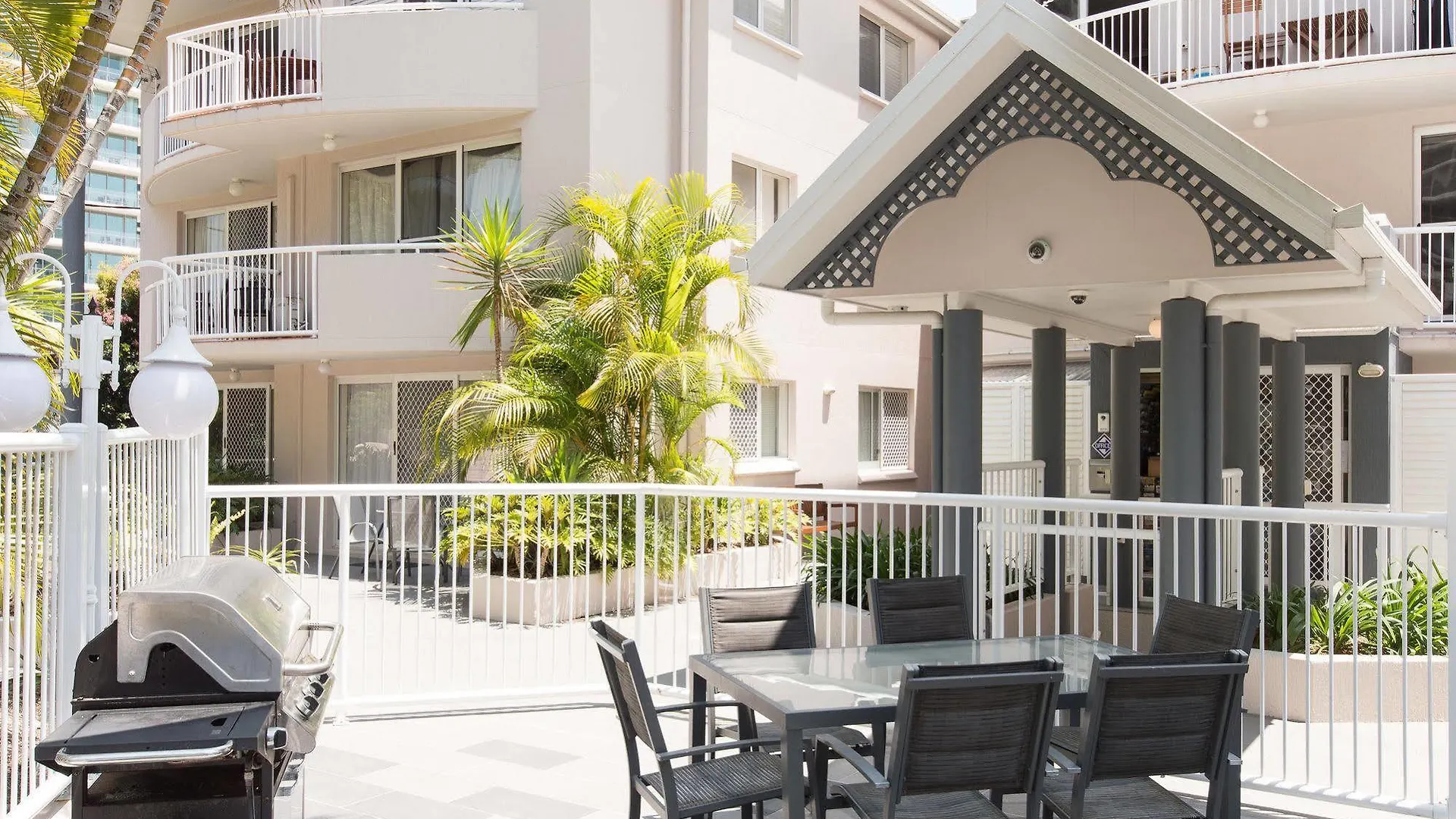 Costa D'Ora Holiday Apartments Gold Coast